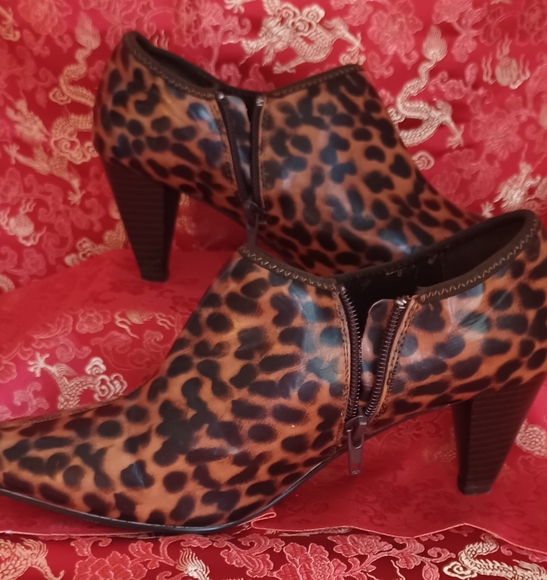 LEOPARD PRINT BOOTIES - Picture 15 of 15